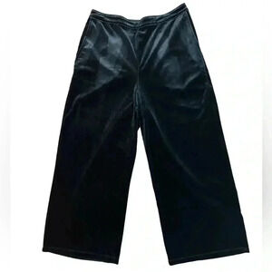 Abercrombie & Fitch Wide Leg Crop Dress Pants Velvet Black Size Small